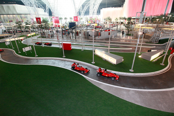 ferrari_world_slider_6